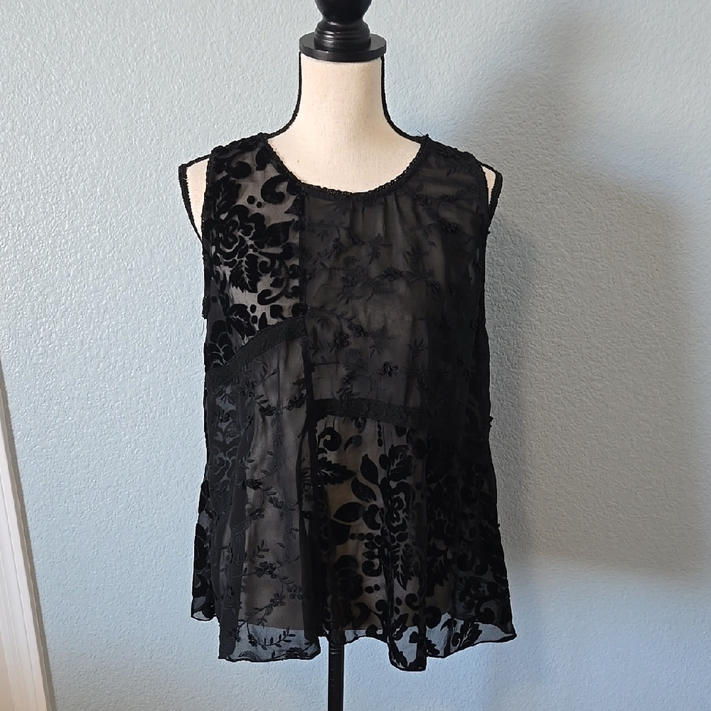 POL Sheer Embroidered Applique Sleeveless Tank Top Black Sz Medium